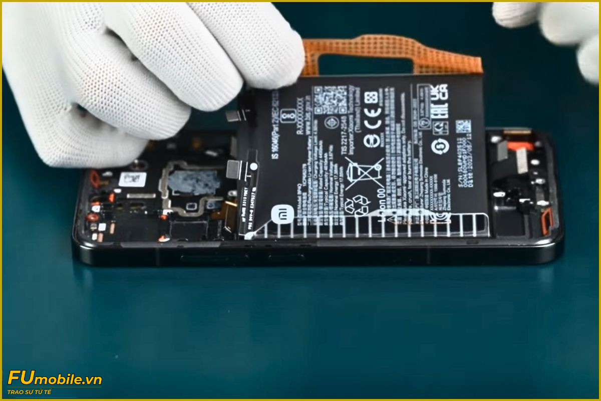 Quy trình thay pin Xiaomi 15