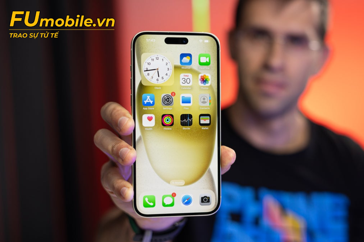 so sánh iphone 15 plus a3