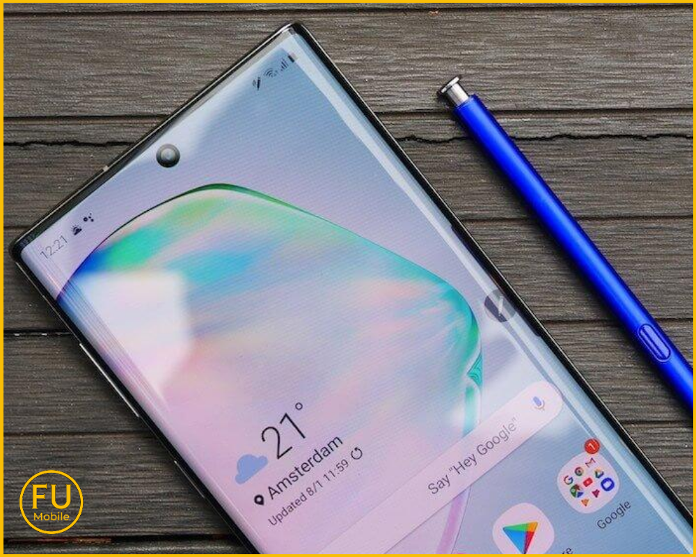 Thách thức khi xử lý màn hình cong Note 10