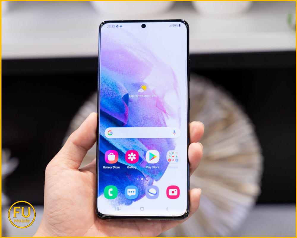 Việc ép kính trong phòng sạch đảm bảo máy giữ được độ sáng và màu sắc rực rỡ như lúc mới mua