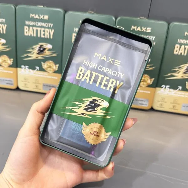 pin-maxe-iphone-12-pro-chinh-hanghtml-2