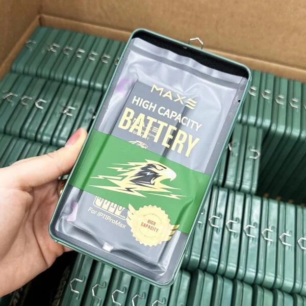 pin-maxe-iphone-11-pro-max-chinh-hanghtml-2