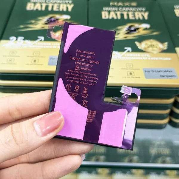 pin-maxe-iphone-15-pro-chinh-hanghtml-4