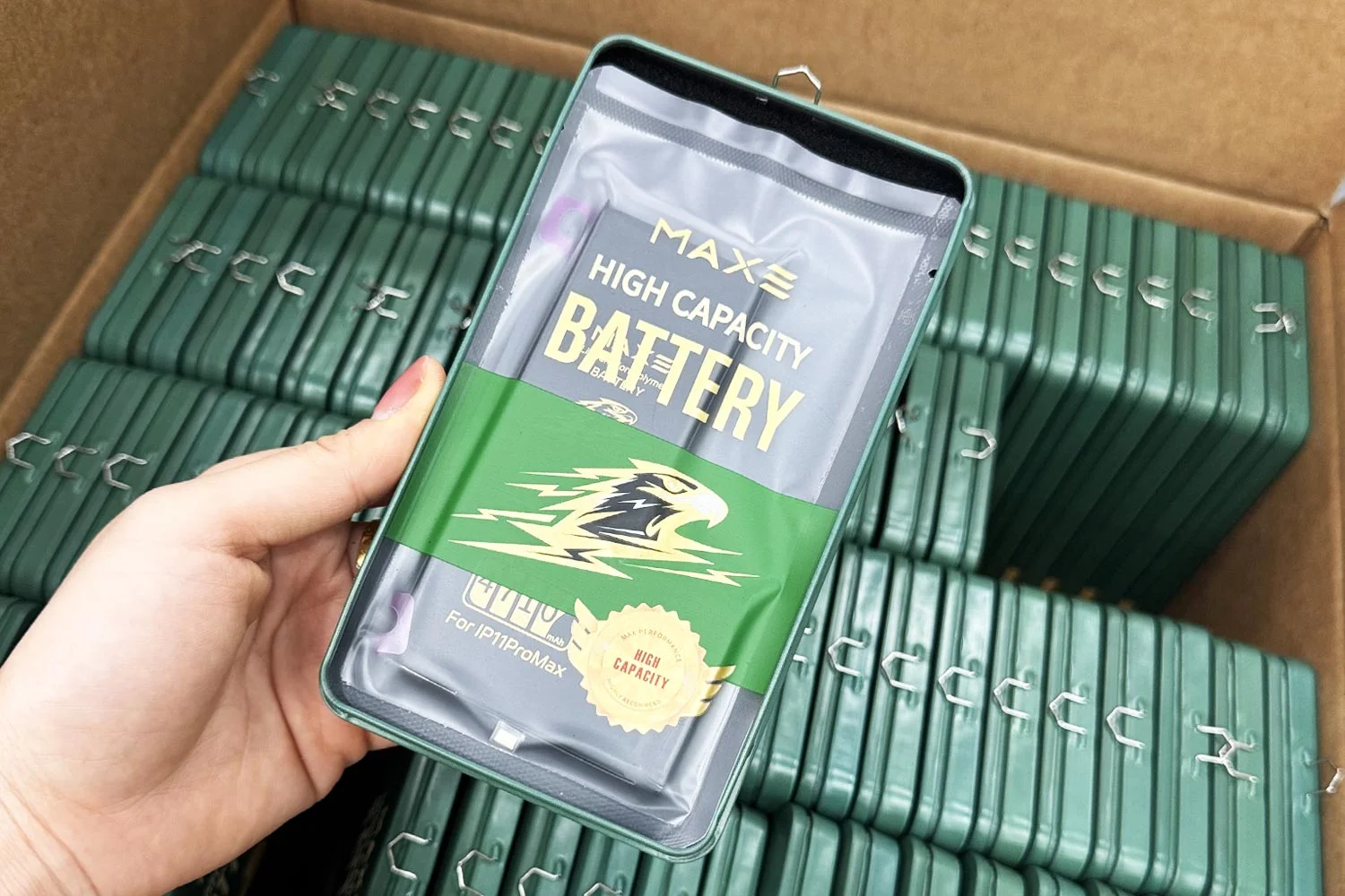 pin-maxe-iphone-11-pro-max-chinh-hang.html-tuong-thich