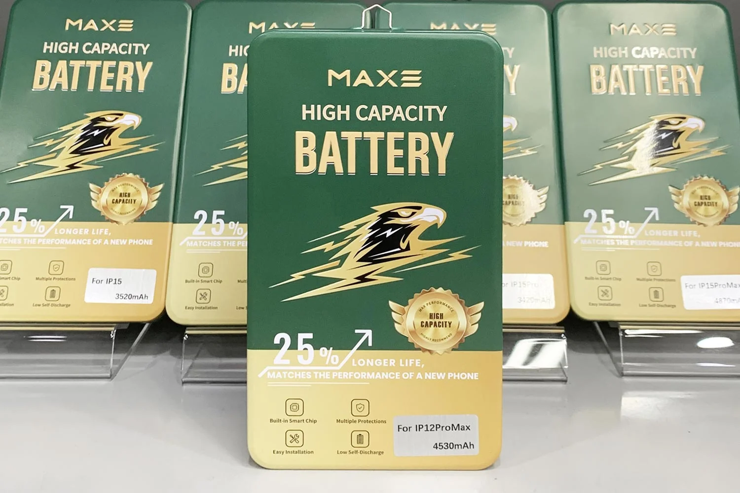 pin-maxe-iphone-12-pro-max-chinh-hang.html-pin-maxe