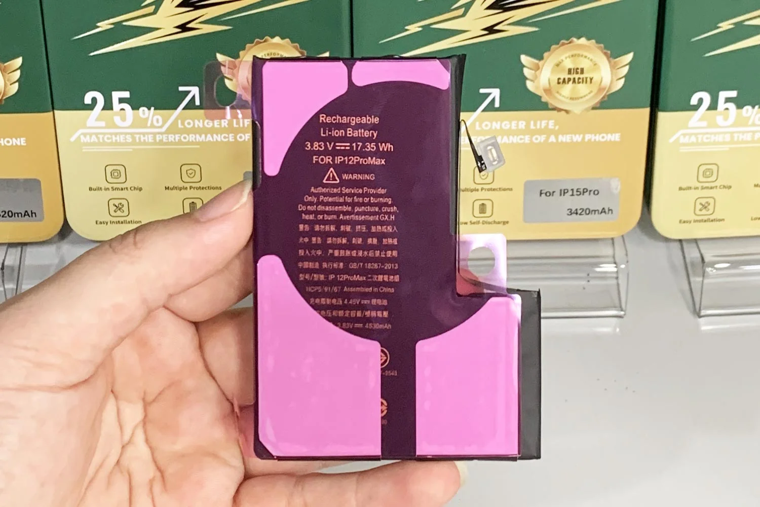 pin-maxe-iphone-12-pro-max-chinh-hang.html-tuong-thich-1