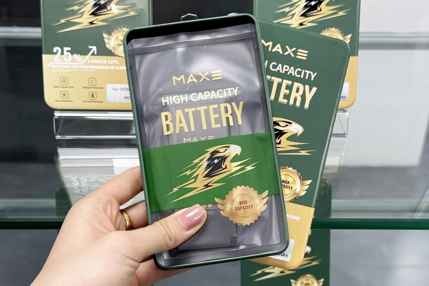 pin-maxe-iphone-6s-chinh-hang.html-pin-maxe