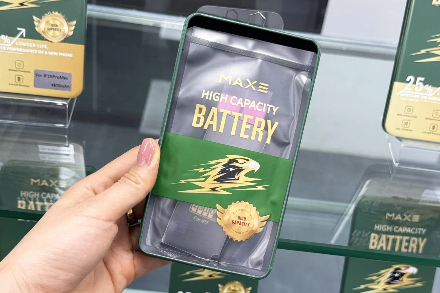 pin-maxe-iphone-7-chinh-hang.html-pin-maxe