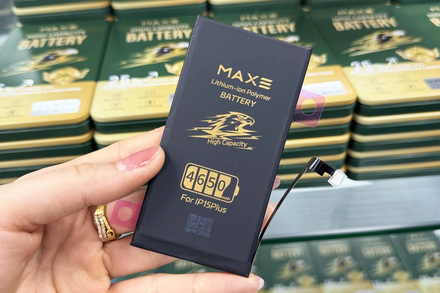 pin-maxe-iphone-15-plus-chinh-hang.html-tuong-thich