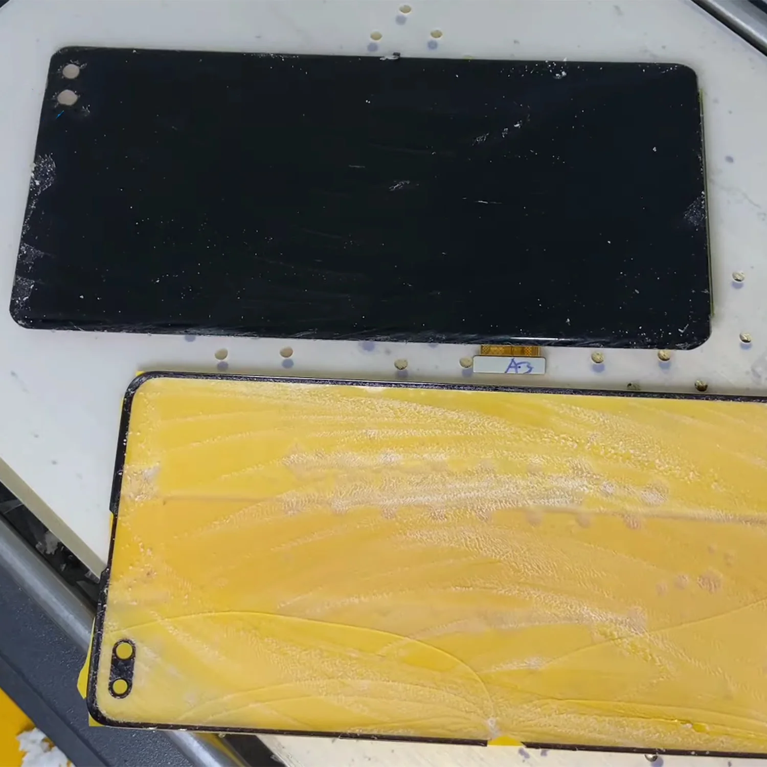 ep-kinh-samsung-galaxy-s10-plus-slide3