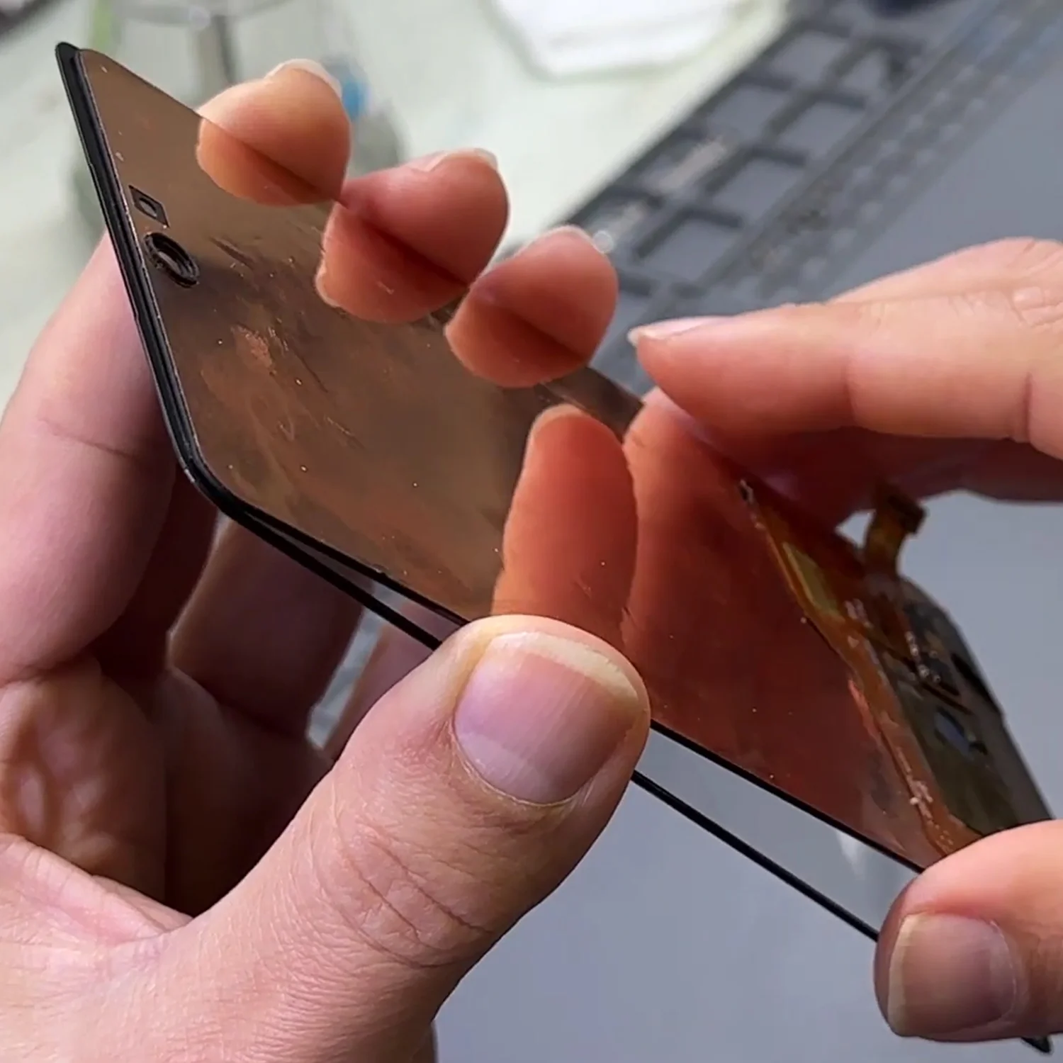 ep-kinh-samsung-galaxy-s21-plus-slide5