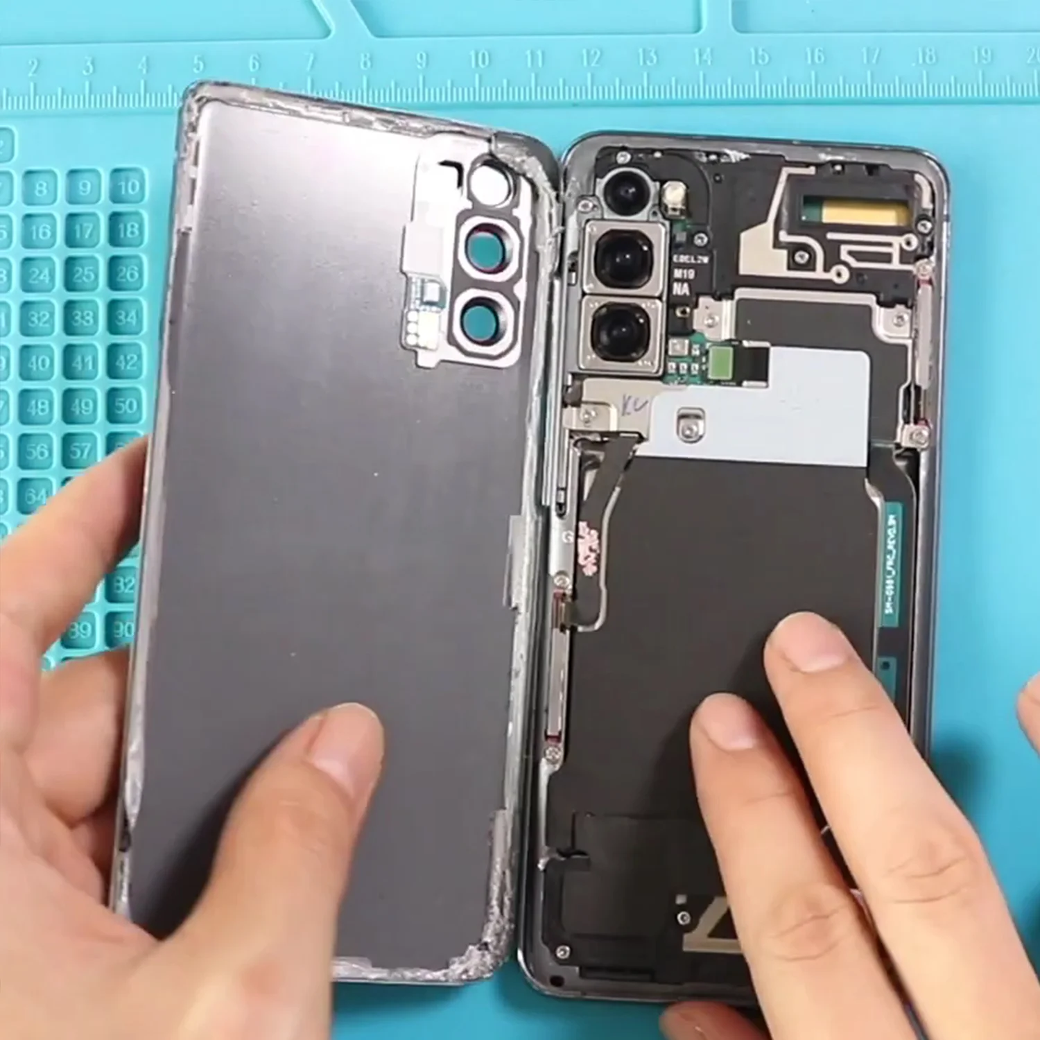 thay-camera-samsung-galaxy-s20-slide2