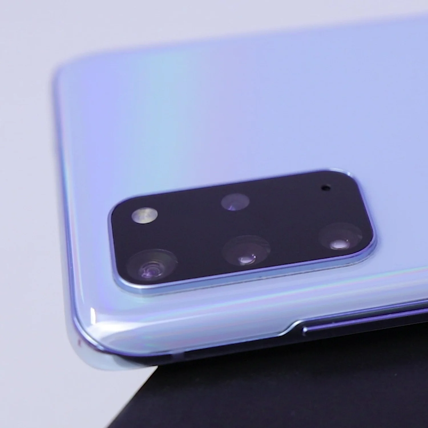 thay-camera-samsung-galaxy-s20-slide5