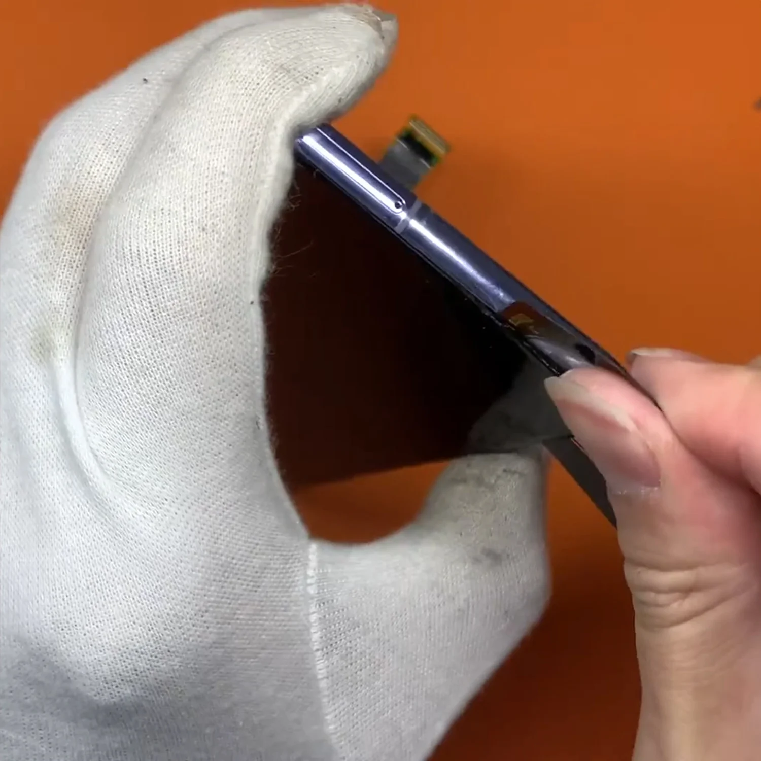 thay-man-hinh-samsung-galaxy-s20-plus-chinh-hang-slide2