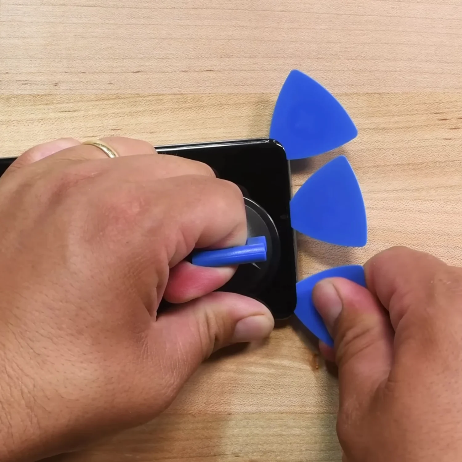 thay-man-hinh-samsung-galaxy-s20-ultra-chinh-hang-slide1