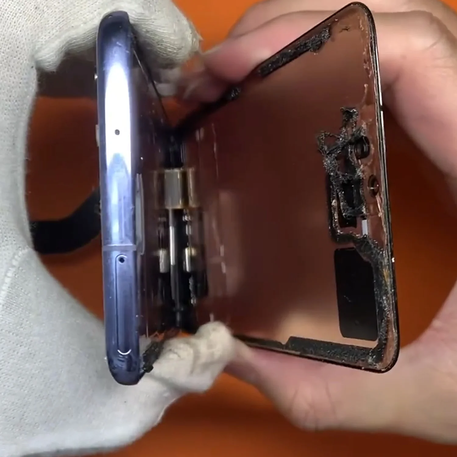 thay-man-hinh-samsung-galaxy-s20-ultra-chinh-hang-slide4