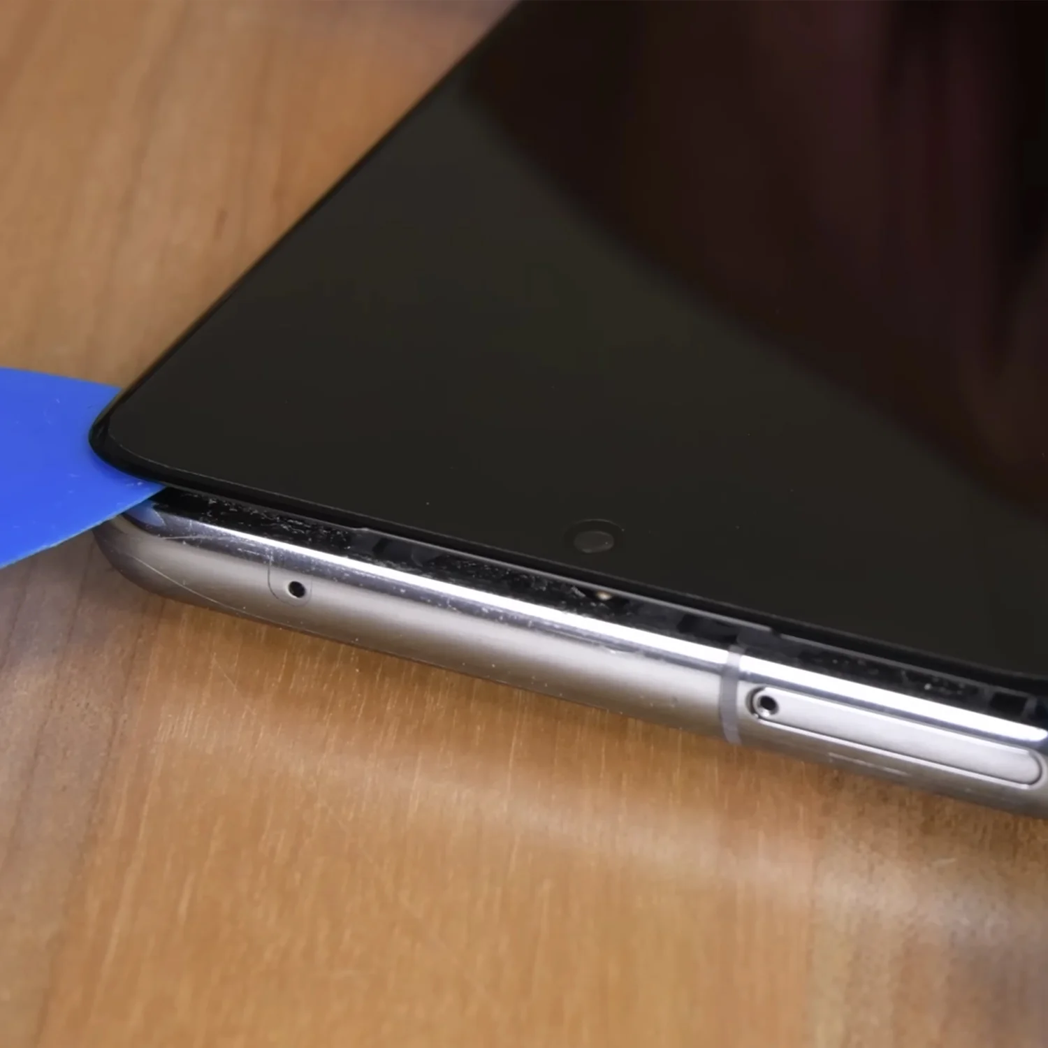 thay-man-hinh-samsung-galaxy-s21-plus-chinh-hang-slide2