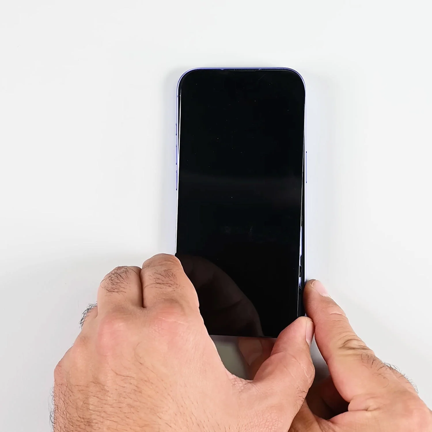 thay-mat-kinh-ep-kinh-iphone-16-plus-chinh-hanghtml-4