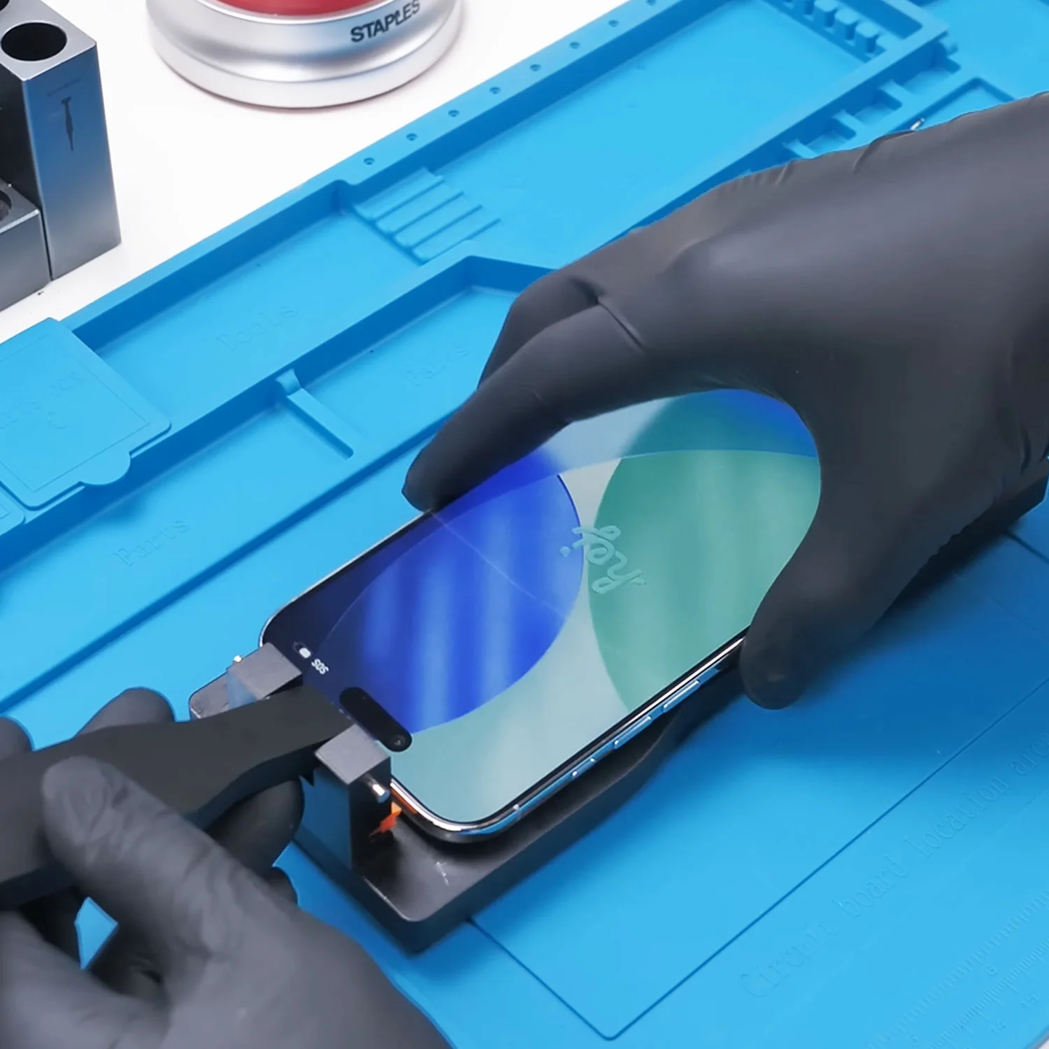 thay-mat-kinh-ep-kinh-iphone-air-chinh-hanghtml-2