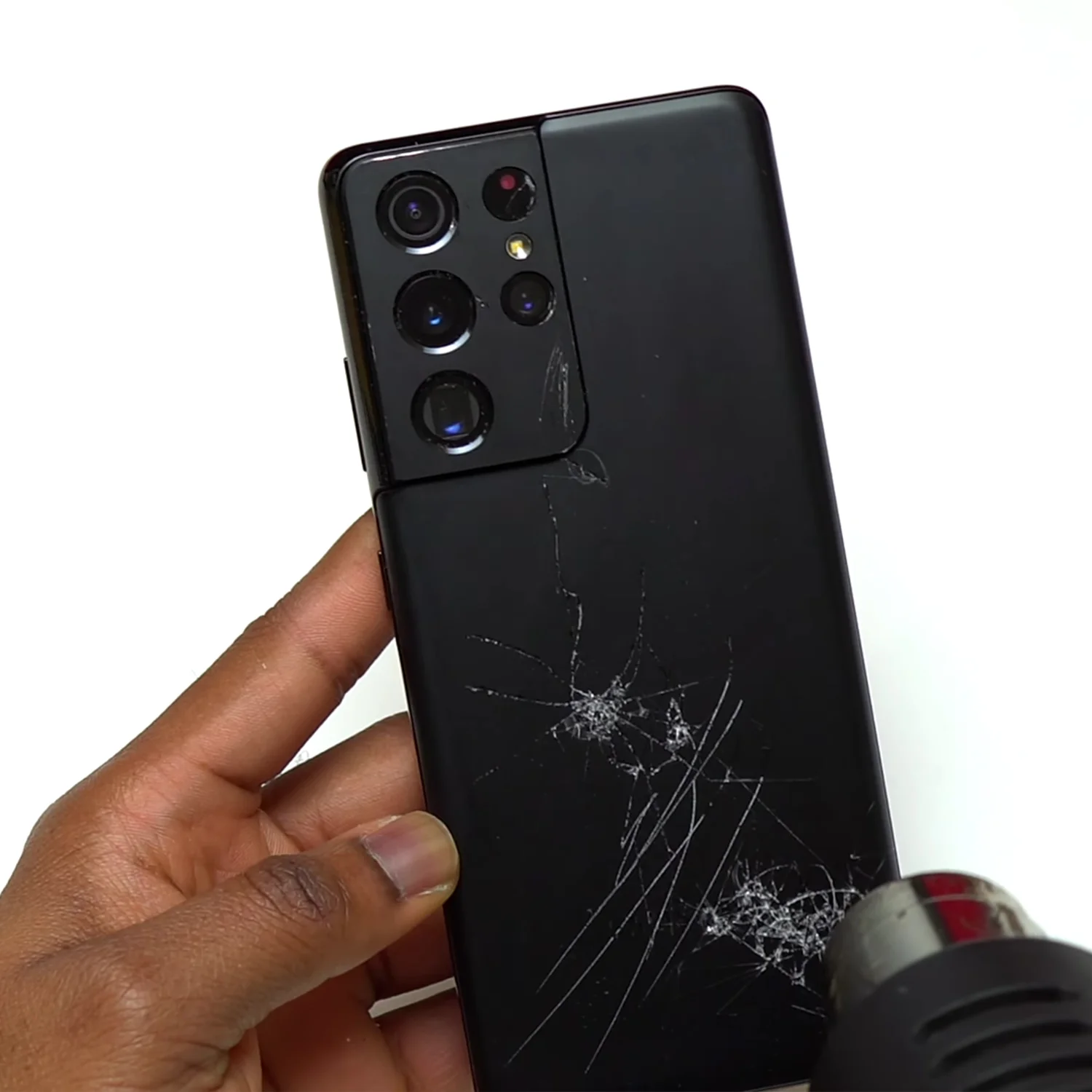 thay-mat-kinh-sau-samsung-galaxy-s21-ultra-slide1