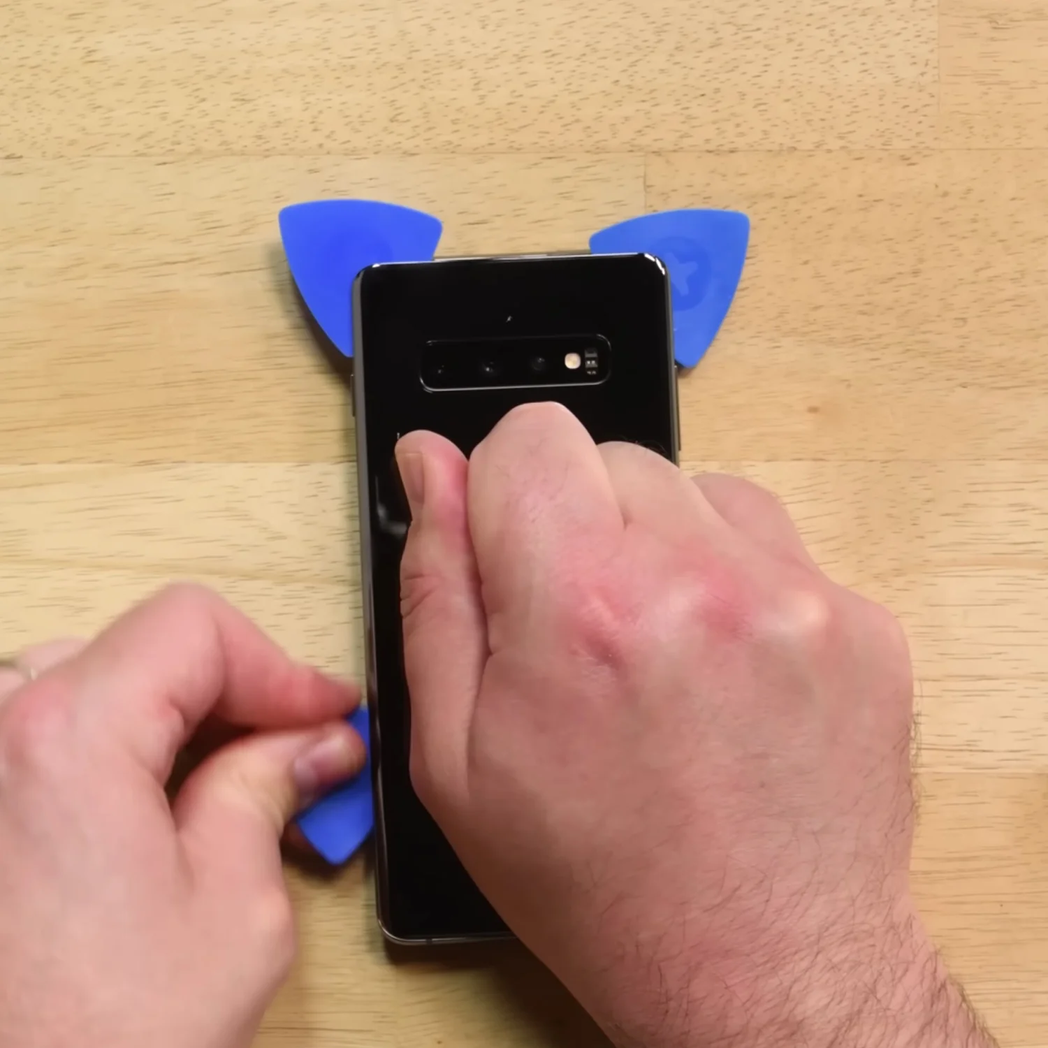 thay-pin-samsung-galaxy-s10-plus-slide1