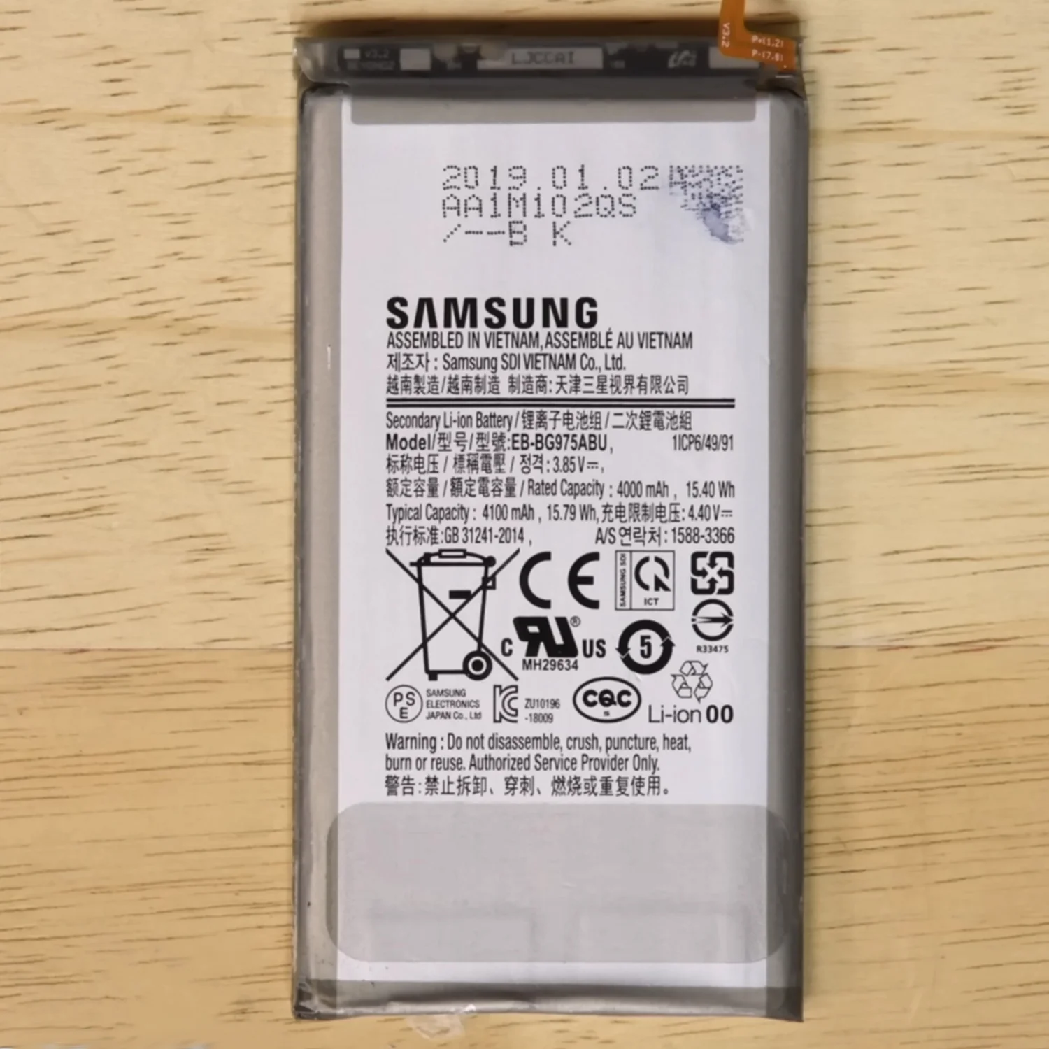 thay-pin-samsung-galaxy-s10-plus-slide5