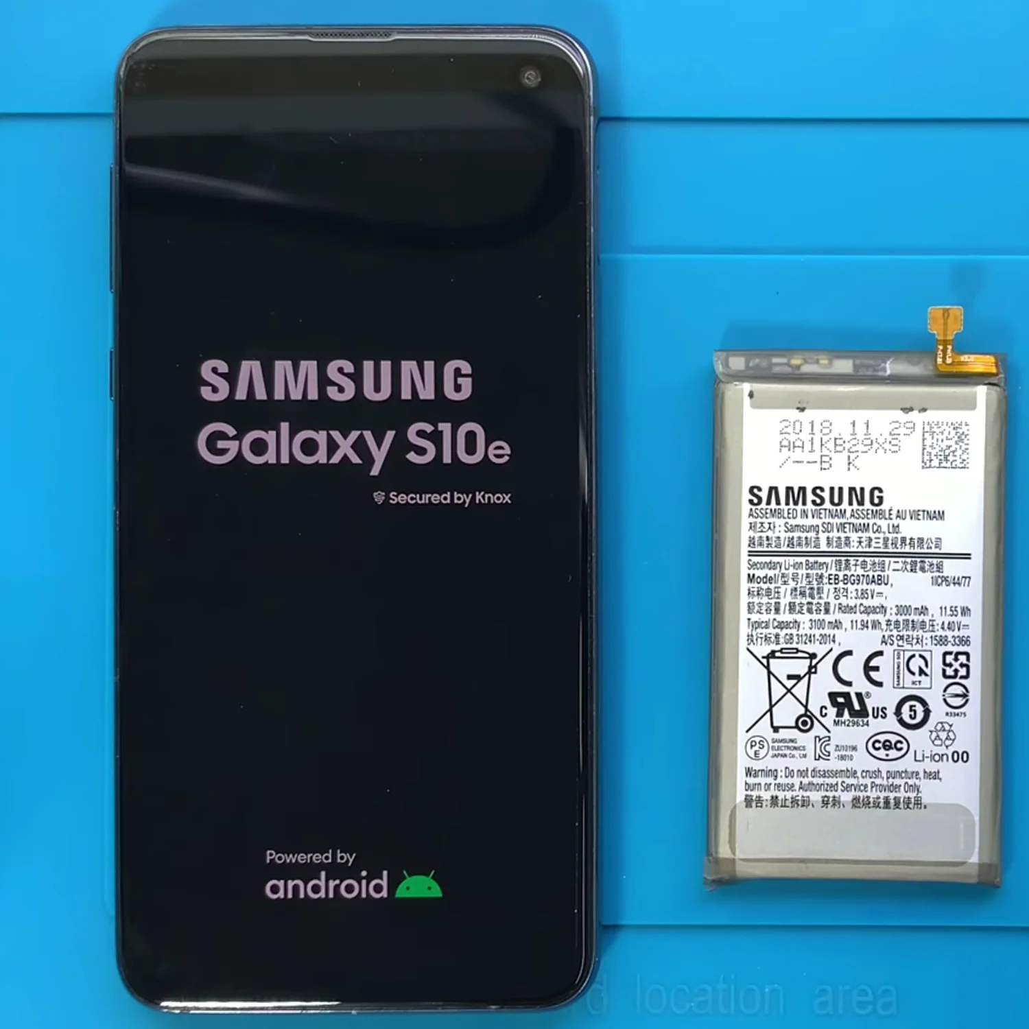 thay-pin-samsung-galaxy-s10e-slide5