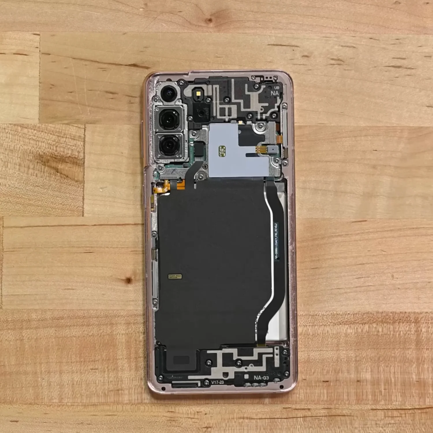 thay-pin-samsung-galaxy-s21-chinh-hang-slide2