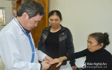 PGS.TS.BSCK II Cao Trường Sinh: Tâm Huyết Với Trò, Tận Tụy Với Người Bệnh