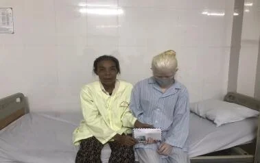 ƯỚC MƠ DANG DỞ CỦA CÔ BÉ 17 TUỔI MẮC BỆNH BẠCH TẠNG