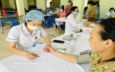 KHOẺ ĐỂ THÀNH CÔNG” - KHÁM SỨC KHỎE ĐỊNH KỲ TẠI DOANH NGHIỆP