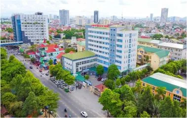 BỆNH VIỆN TRƯỜNG ĐẠI HỌC Y KHOA VINH-15 NĂM HÌNH THÀNH VÀ PHÁT TRIỂN