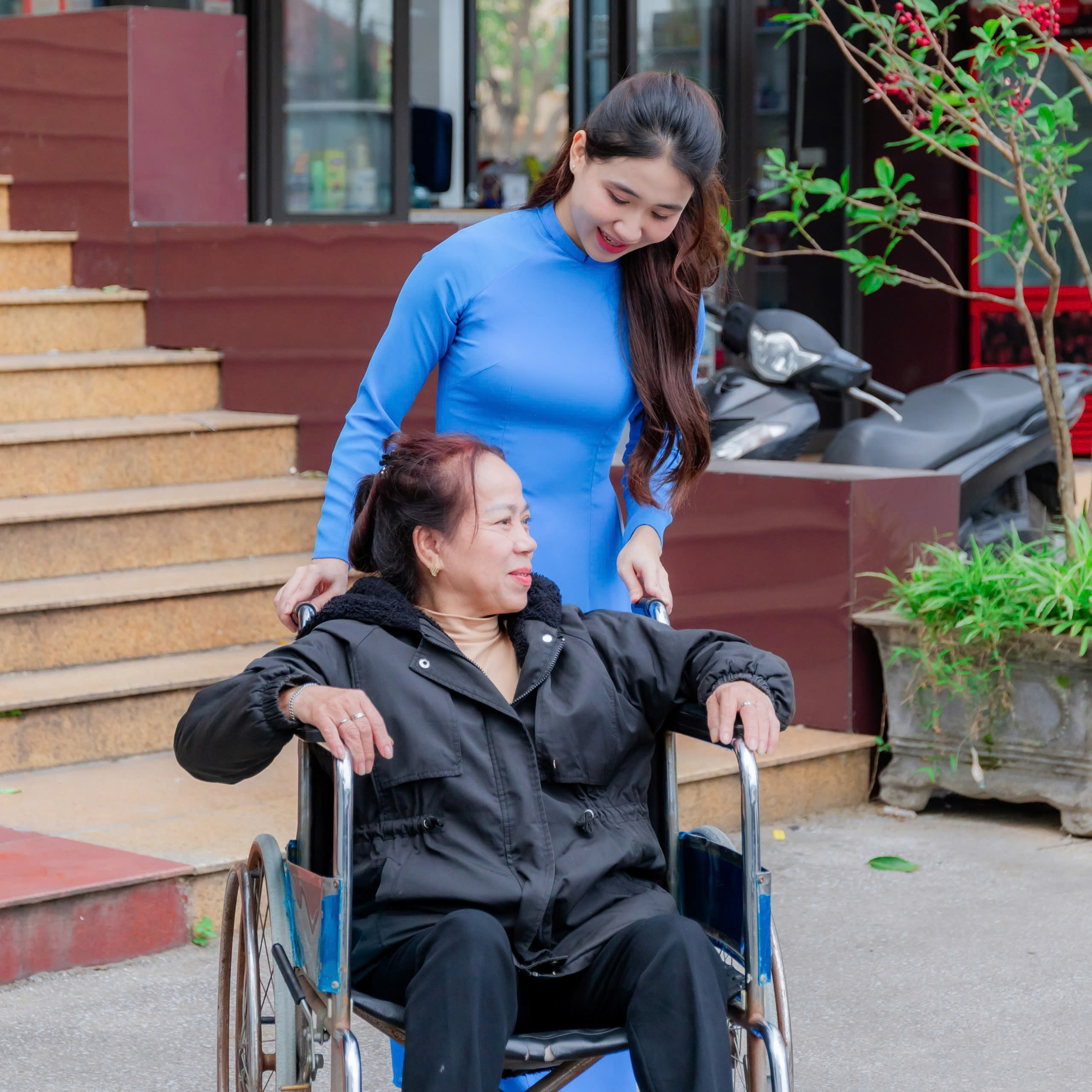 Chăm sóc khách hàng