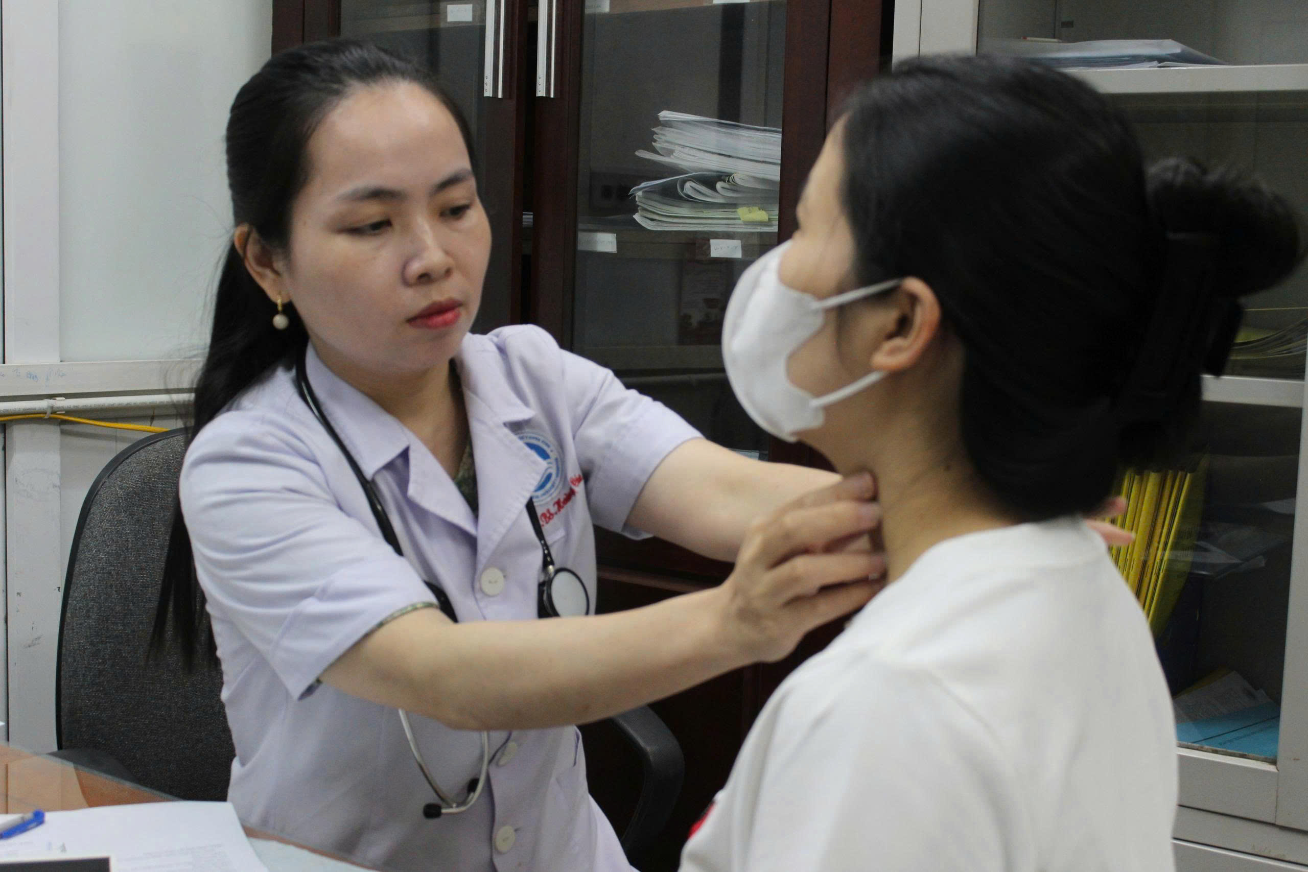 Phác đồ điều trị Bướu giáp Phác đồ điều trị Bướu giáp