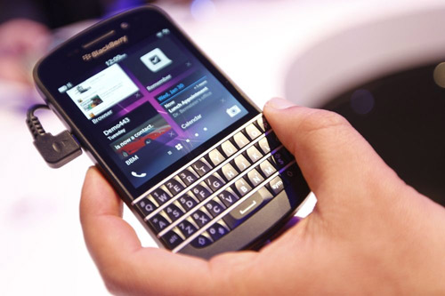 blackberry-q10-bi-nong