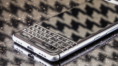 kich-thuoc-blackberry-dtek70