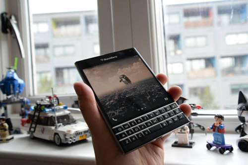 blackberry-passport-nhanh-het-pin