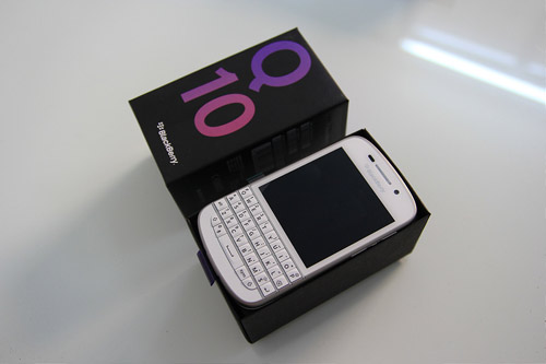 blackberry-q10-nobis-2