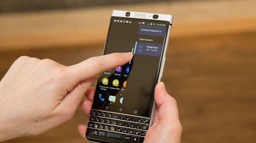blackberry-key-one-google-assistant