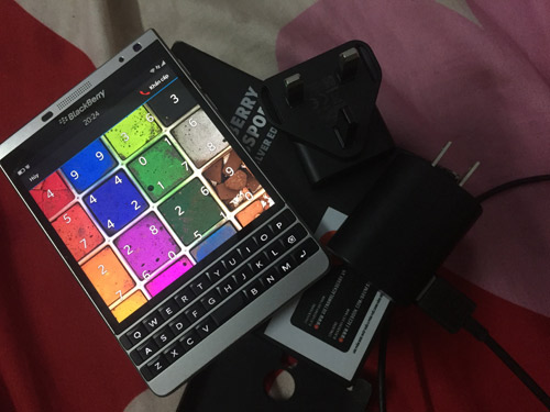blackberry-passport-silver