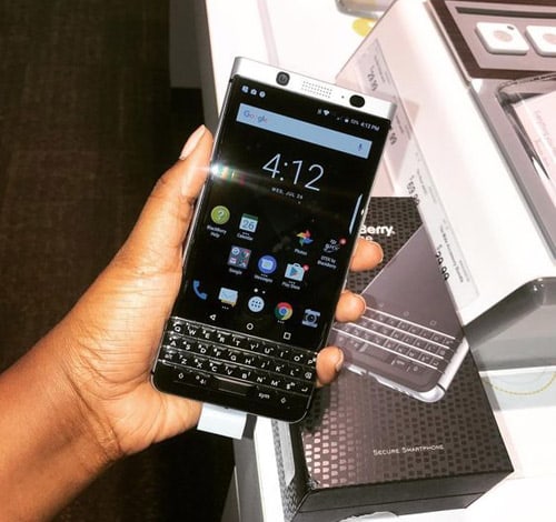 keyone-ra-mat-thang-8