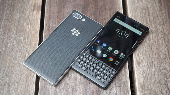 blackberry-key2-ra-mat-tai-an-do-1.