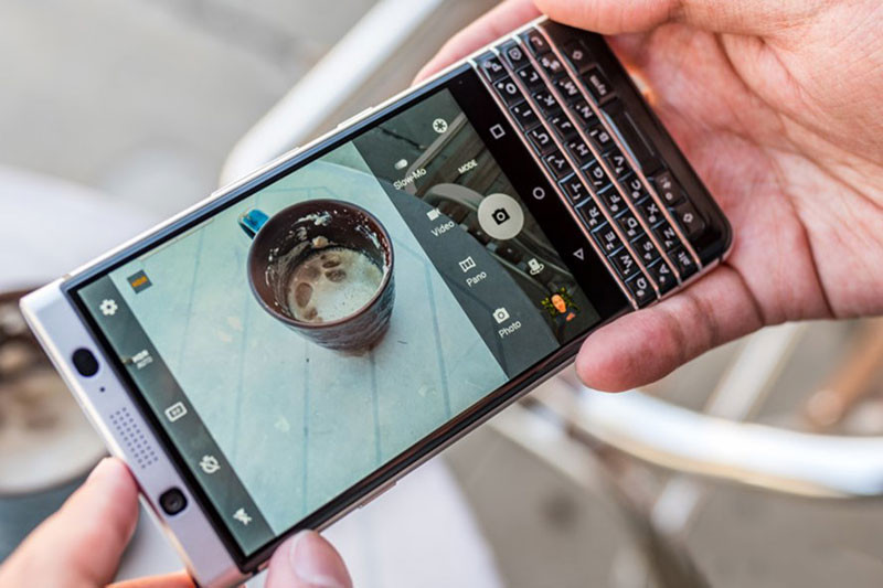 Về camera của blackberry keyone
