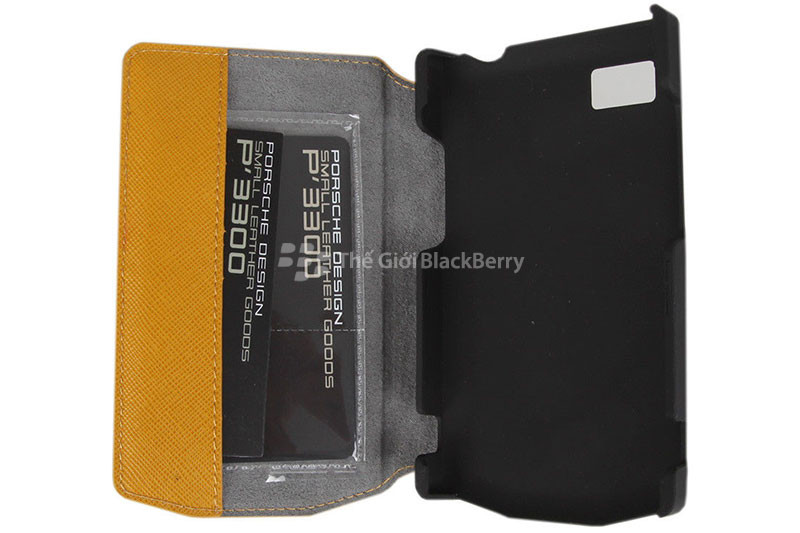 Chất liệu của bao da blackberry p9983