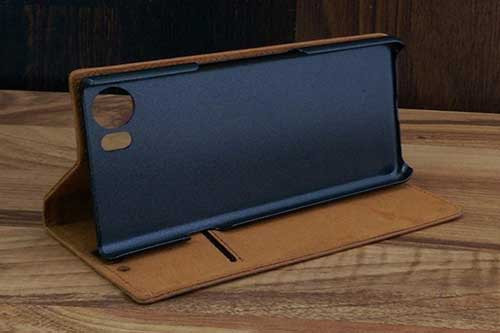 Dựng ngang bao da blackberry keyone