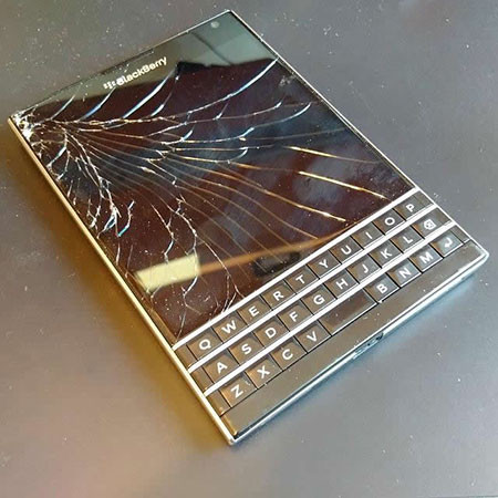 Ốp lưng blackberry kém chất lượng