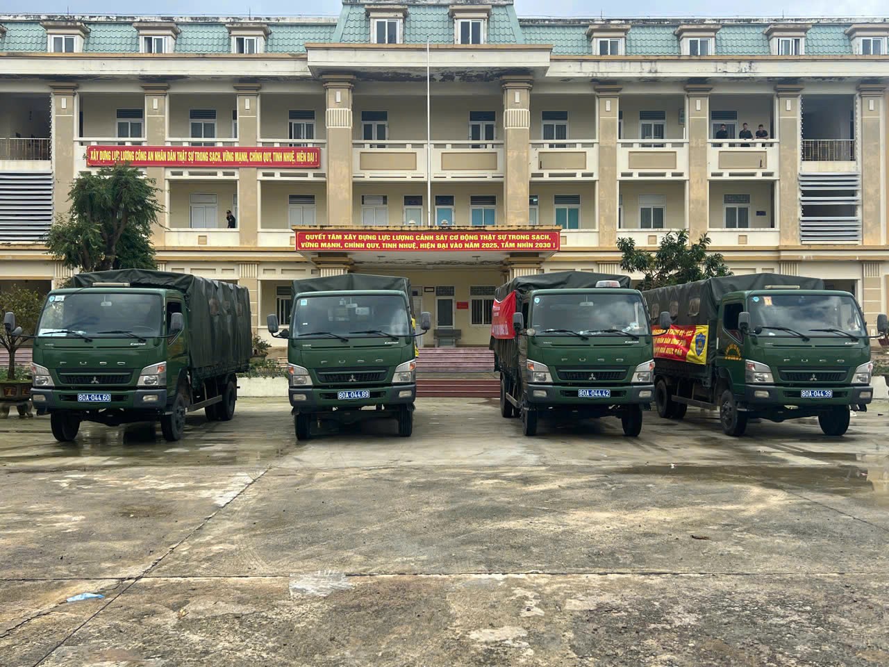 mot-so-hinh-anh-trong-hoat-dong-tu-thien-cua-vietchem-10