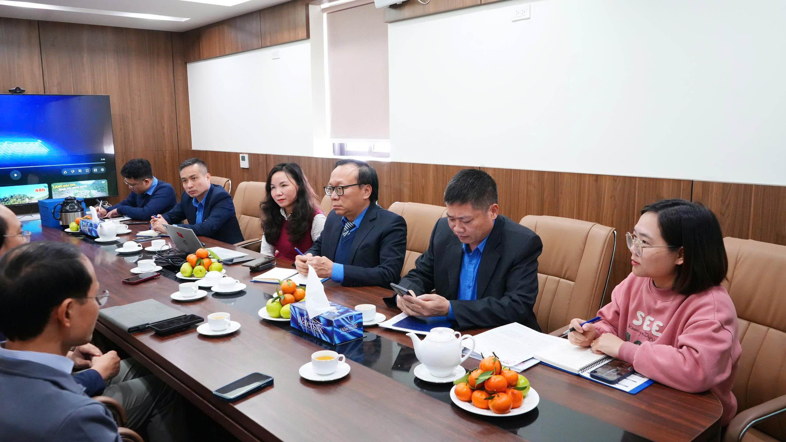 vietchem-tang-cuong-ket-noi-mo-rong-hop-tac-cung-truong-dai-hoc-phenikaa-5