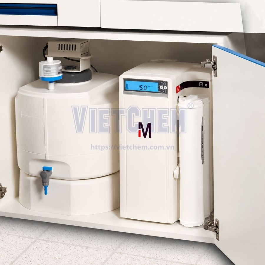 Lắp đặt Elix Essential 5 dưới bồn bàn thí nghiệm
