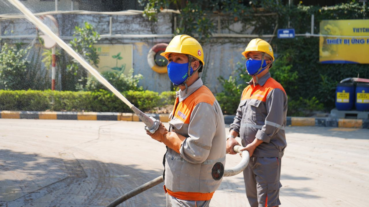 vietchem-to-chuc-tap-huan-pccc-cnch-nam-2026-3